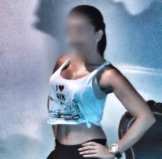 Lauren, 40