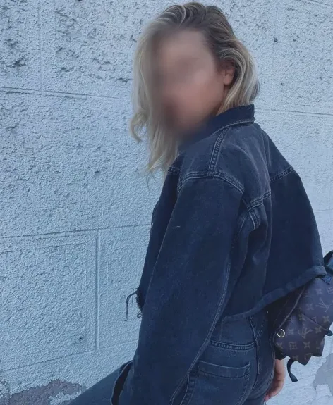 Leanne, 31