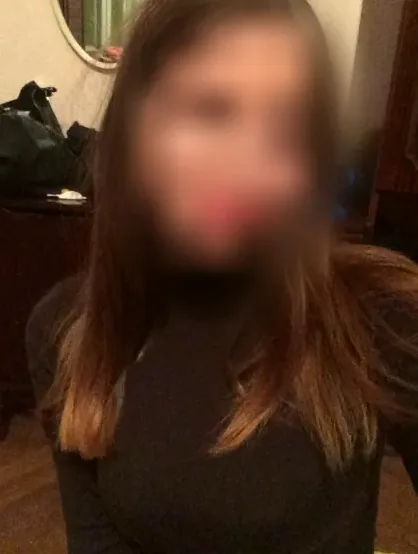 Leila, 29