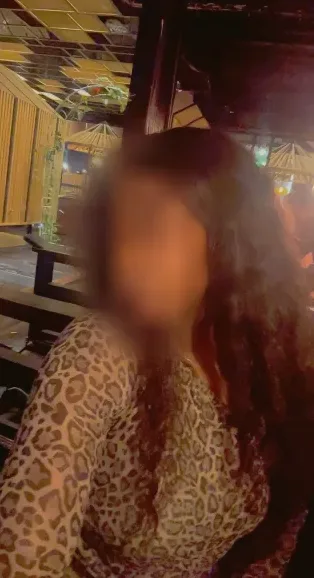 Mariam, 35