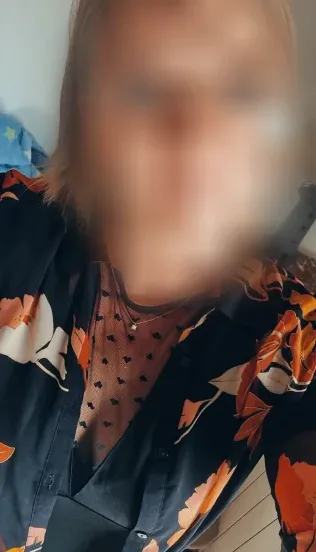 Paige, 37